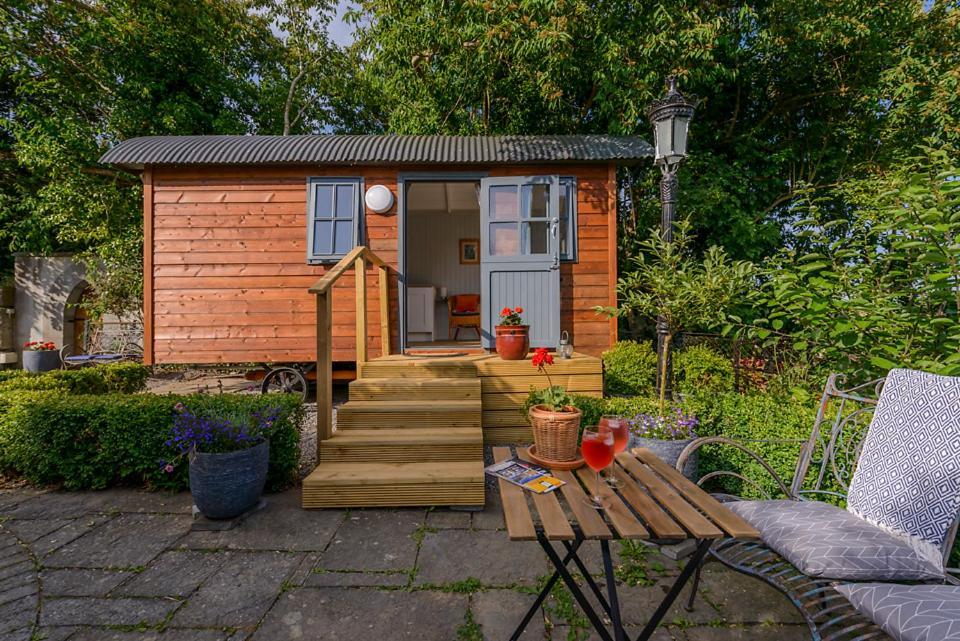 Camping Hawthorn Hut Kilkenny Glamping At Jenkinstown House