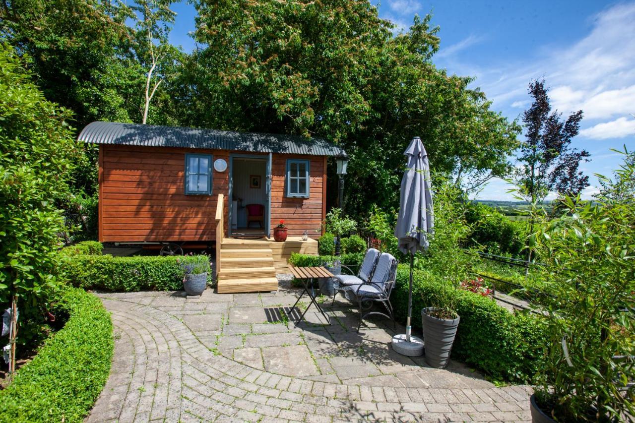 Campsite Hawthorn Hut Kilkenny Glamping At Jenkinstown House