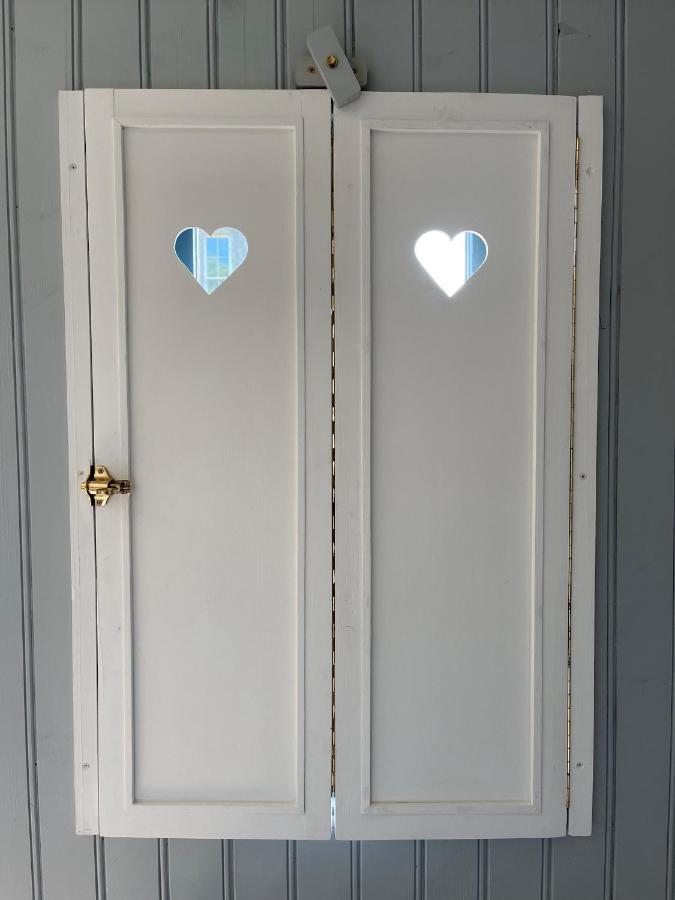 Hawthorn Hut Kilkenny Glamping At Jenkinstown House Campsite *
